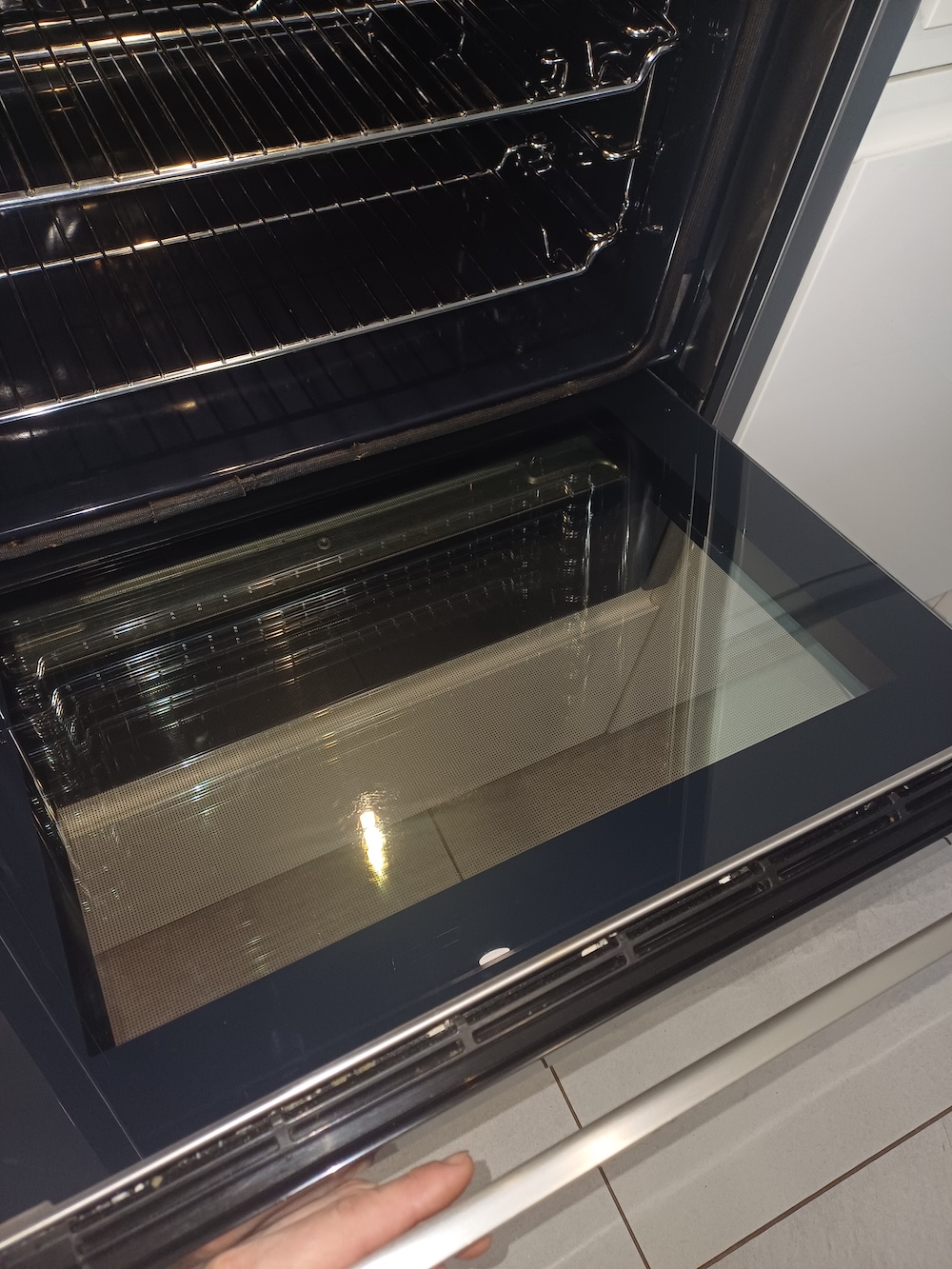 Shawly Oven Care provides professional Oven & Appliance Cleaning Across Warwickshire and the Midlands