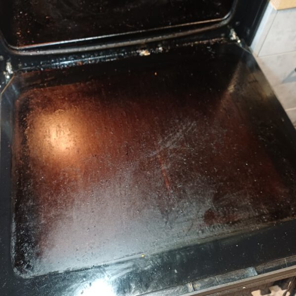 Shawly Oven Care provides professional Oven & Appliance Cleaning Across Warwickshire and the Midlands