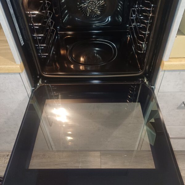 Shawly Oven Care provides professional Oven & Appliance Cleaning Across Warwickshire and the Midlands