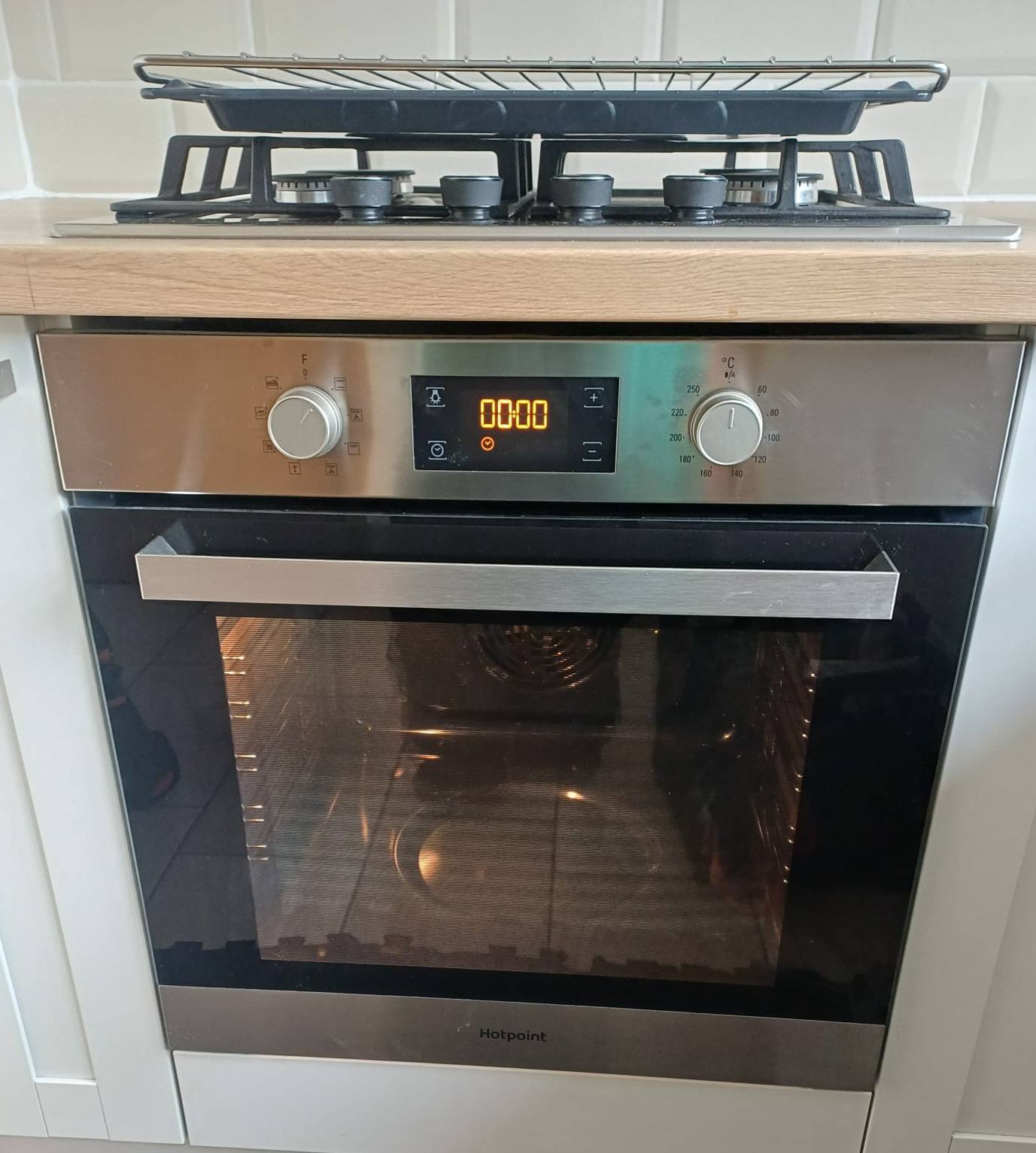 Shawly Oven Care provides professional Oven & Appliance Cleaning Across Warwickshire and the Midlands