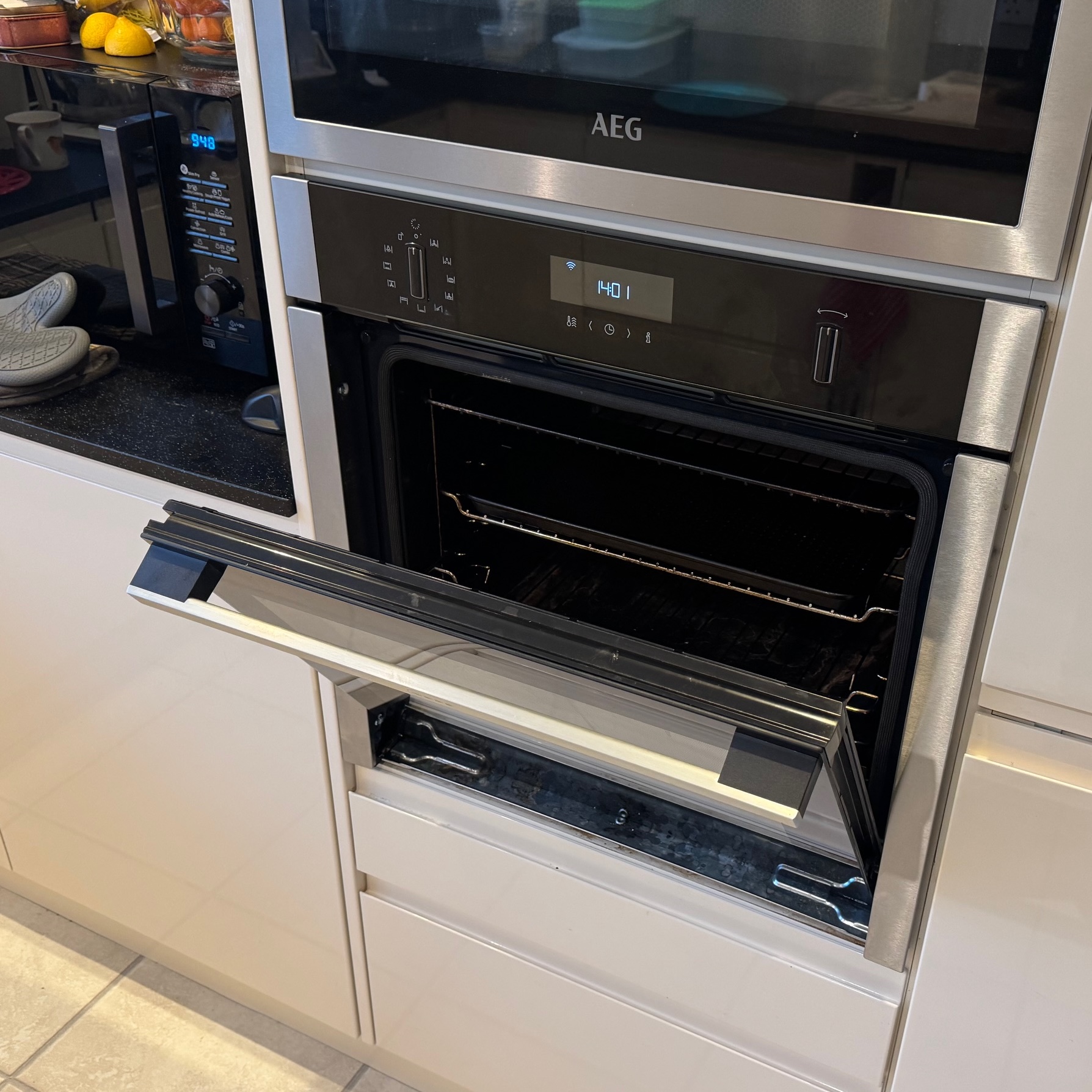 Shawly Oven Care provides professional Oven & Appliance Cleaning Across Warwickshire and the Midlands
