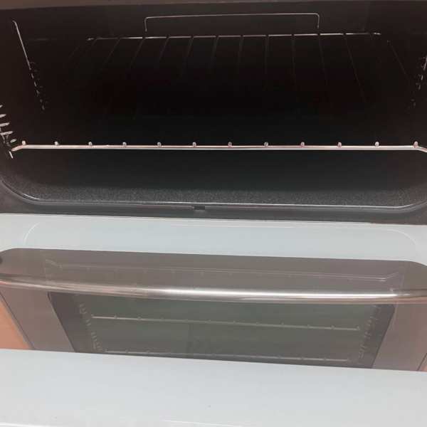 Shawly Oven Care provides professional Oven & Appliance Cleaning Across Warwickshire and the Midlands