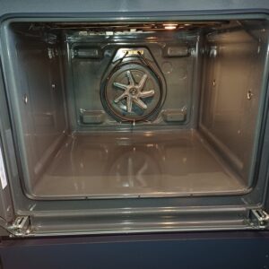 Professional Bosch single oven cleaning in Hinckley. Full strip-down, dip tank degrease, glass door dismantled and fan cleaned for an odour-free finish.